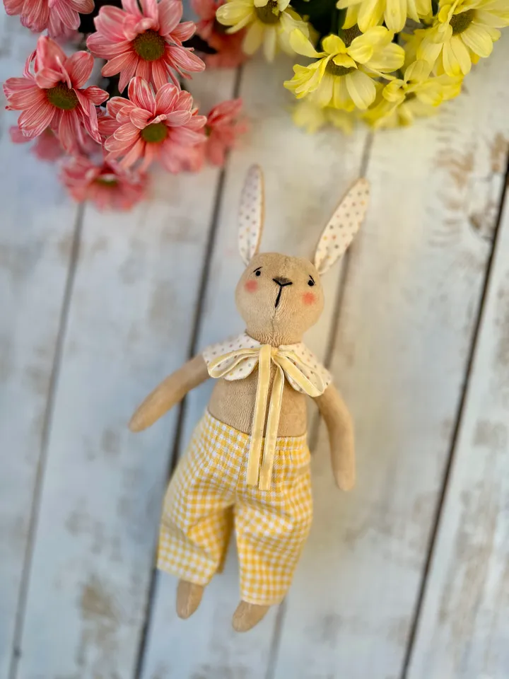 FABRIC BUNNY STEP-BY-STEP SEWING PATTERN AND TUTORIAL