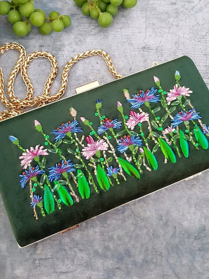 Clutch "Vasilok paradise"