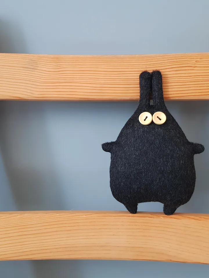Black little rabbit sewing pattern PDF, digital tutorial in english, halloween doll sewing diy
