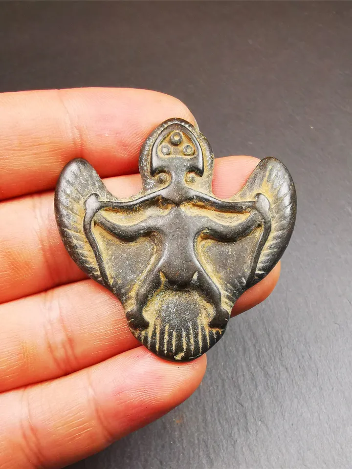 Gandhanra Antique Tibetan Buddhist Amulet Pendant,Garuda,Garula,Suparna,Golden-winged Bird,Made of Thokcha,1.93"