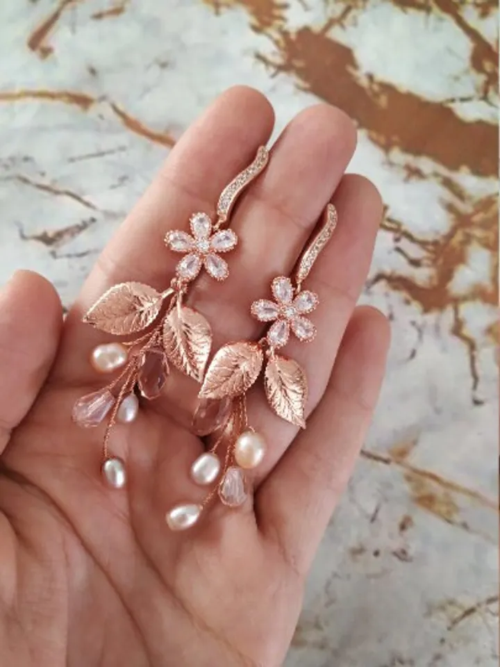 Rose Gold Diamond Bridal Earrings | Boho Statement Wedding Earrings | Floral Wedding Jewelry | Bridesmiad Gift | Pearl Bridal Jewelry |