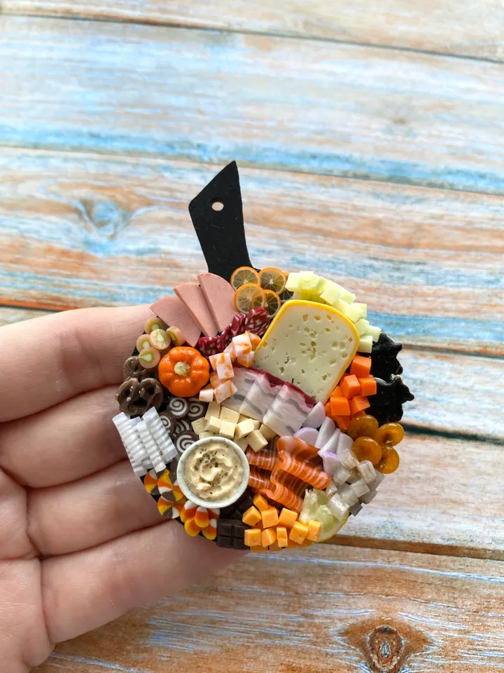Magnet Miniature Halloween Charcuterie Board with Polymer clay Souvenir