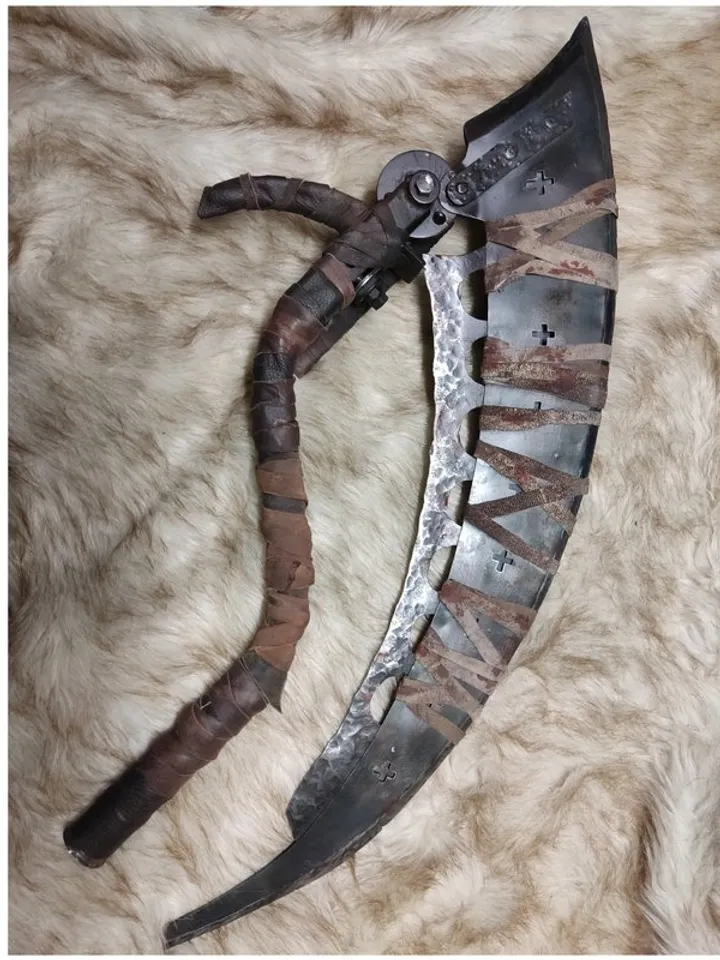 Bloodborne Scythe - Burial Blade - Folding Scythe - Bloodborne - cosplay weapon