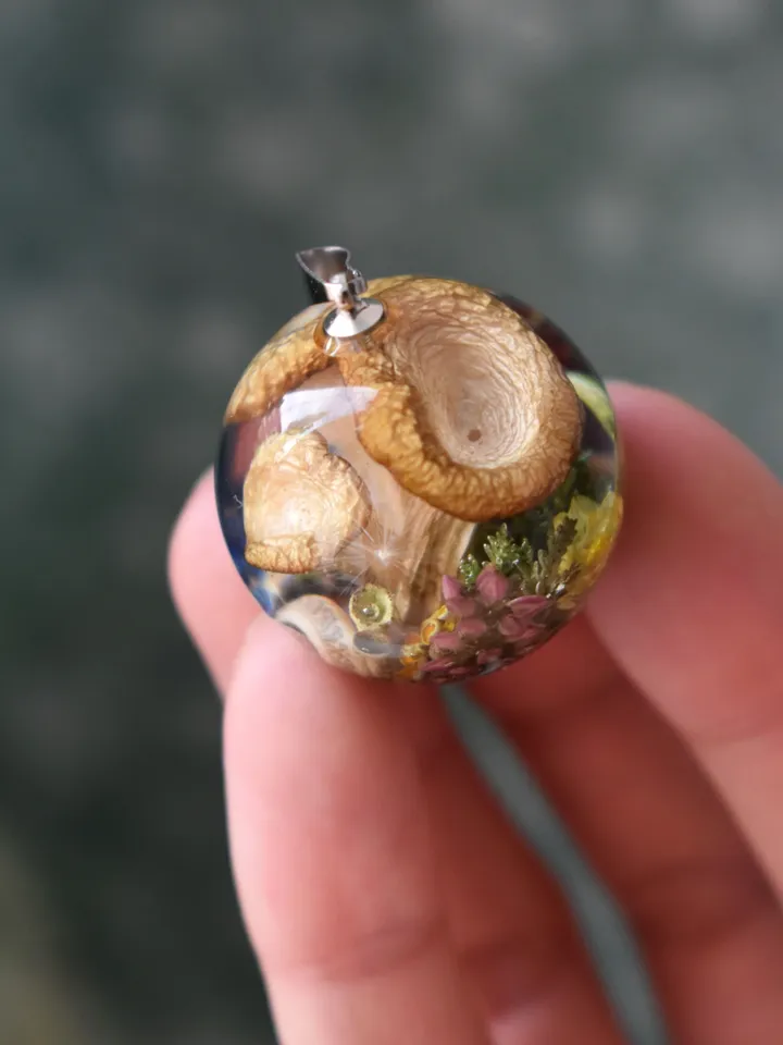 Pendant with mushrooms in resin. Forest Pendant. Necklace with a forest composition. Moss, forget-me-not, strawberries and snail in resin.