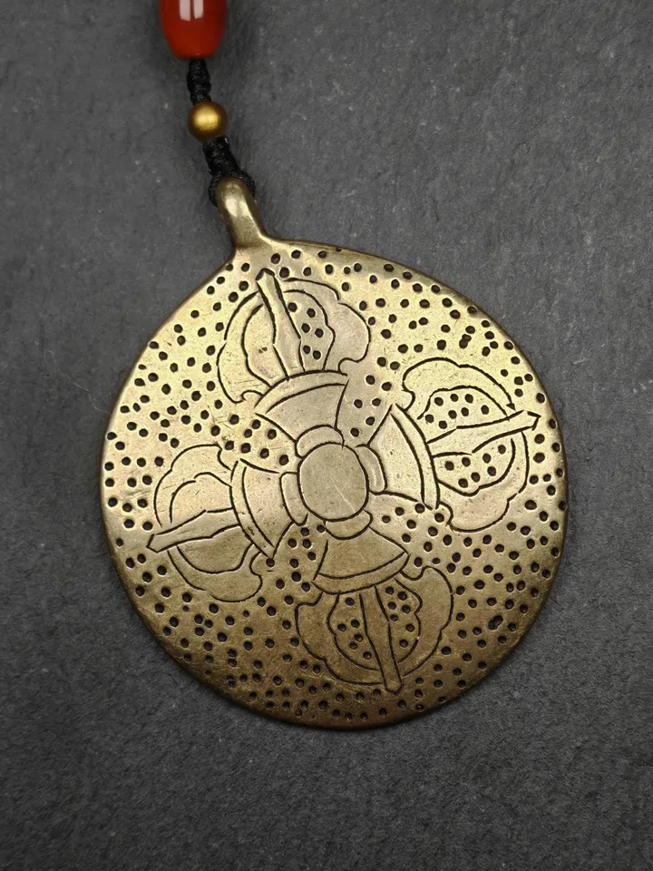 Gandhanra Vintage Mandala Badge - Tibetan Buddhist Amulet, Cross Vajra Pattern Melong Mirror, SIPAHO, Fengshui Protective Pendant