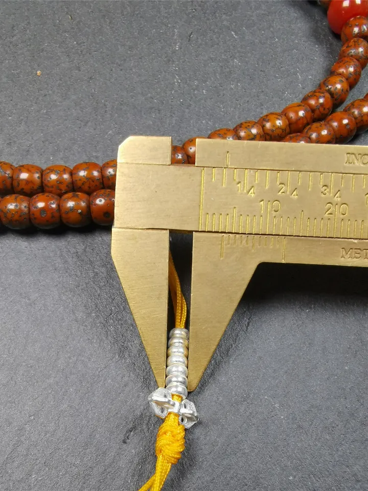 Gandhanra Old 108 Tibetan Lotus Seed Beads Mala,Prayer Beads Necklace for Meditation,Diameter 0.24", Circumference 22.8"