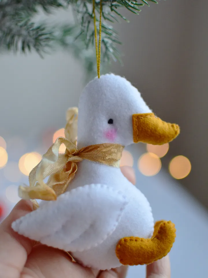 Felt Goose ornament, Hand sewing Easter decoration