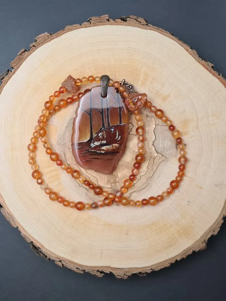 Tiger necklace Agate necklace Real oil painting of tiger Lacquer miniature