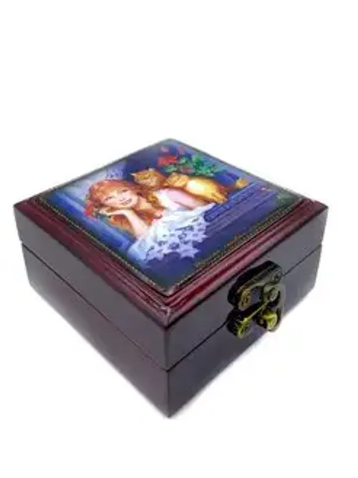 Wooden box "Girl and cats"
