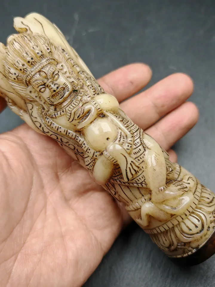 Leg Bone Carved Dudjom Troma Nagmo Pen holder,Black Wrathful Dakini Kapala Cup,Gandhanara Old Tibetan Buddhism Decor,20th,140mm × 40mm