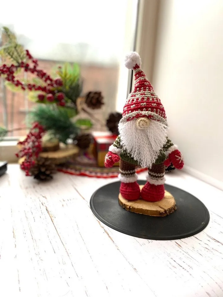 PDF Crochet Pattern Christmas Gnome doll, Amigurumi Scandinavian Gnome Tutorial, Santa Gnome Doll, Christmas ornaments, DIY Christmas Decor
