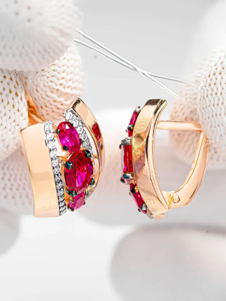 Earrings jewelry Silver gold plated 925 assay value with corundum ruby