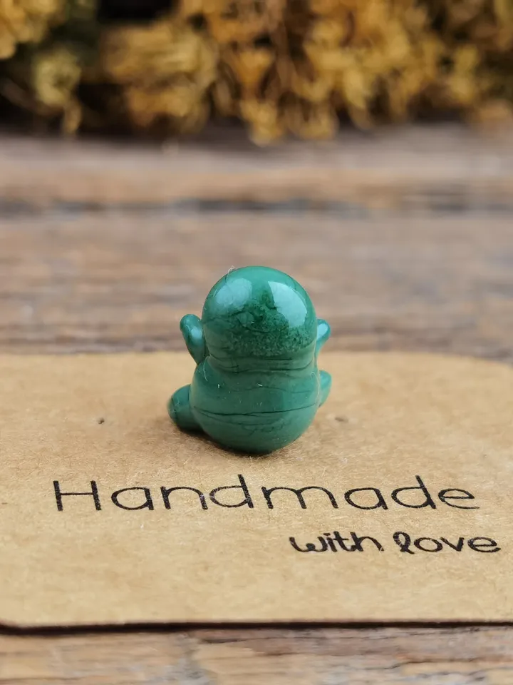 Tiny Glass animals KAWAII AVOCADO figurine Miniature Avocado Glass Avocado Miniature animals Vegetable figurines Desktop ornaments