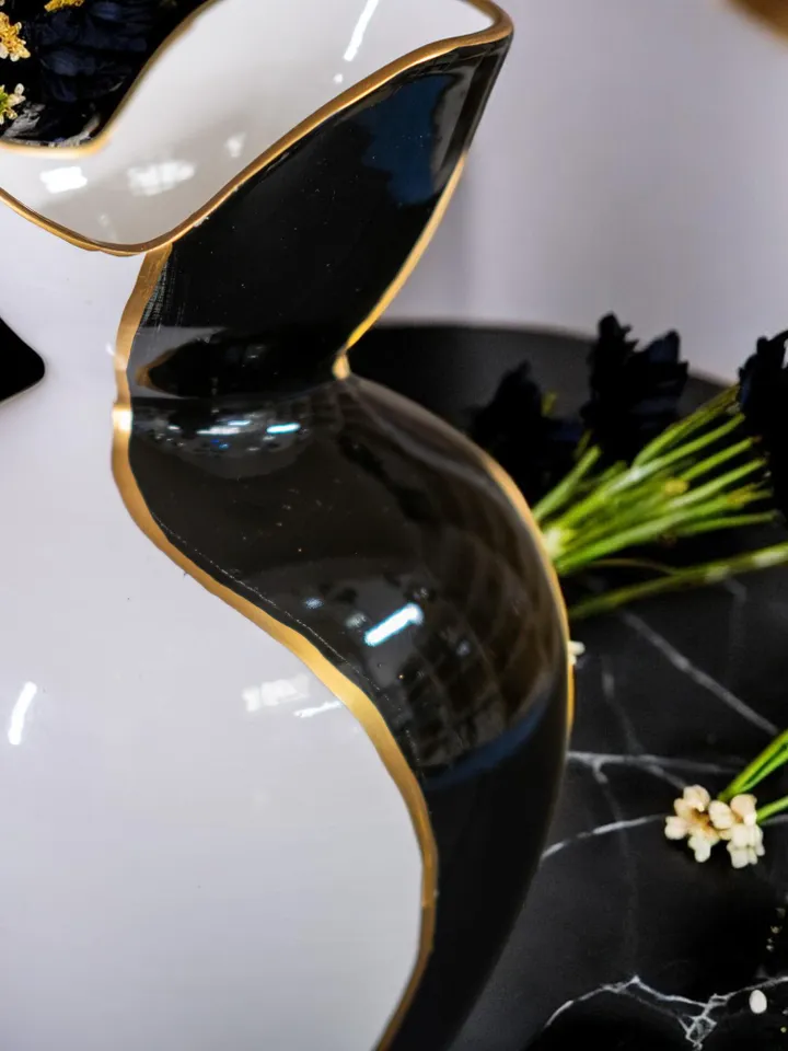 Handcraftsmanship Black White Vase For Flowers | Home Decor Vase | Unique Vase | Luxury Black White Vase | Vase for Modern Decortunning