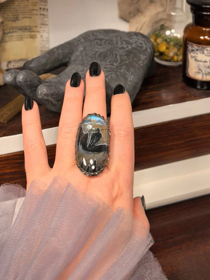 Raven ring Crow ring Viking ring Labradorite ring Oil painting miniature