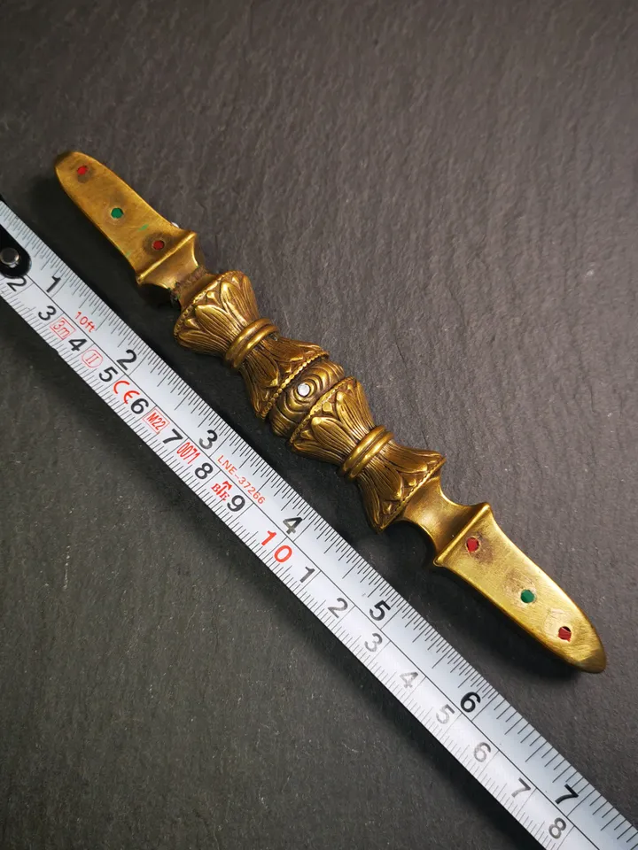 Gandhanra Handmade Vintage Vajra Dorje,Tibetan Buddhism (Vajrayana) Ritual Implement,Made of Brass,50 Years Old