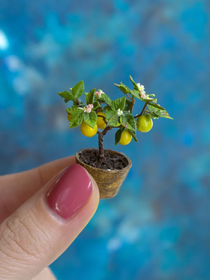 MINIATURE Lemon tree in a ceramic pot 3 | Dollhouse miniatures