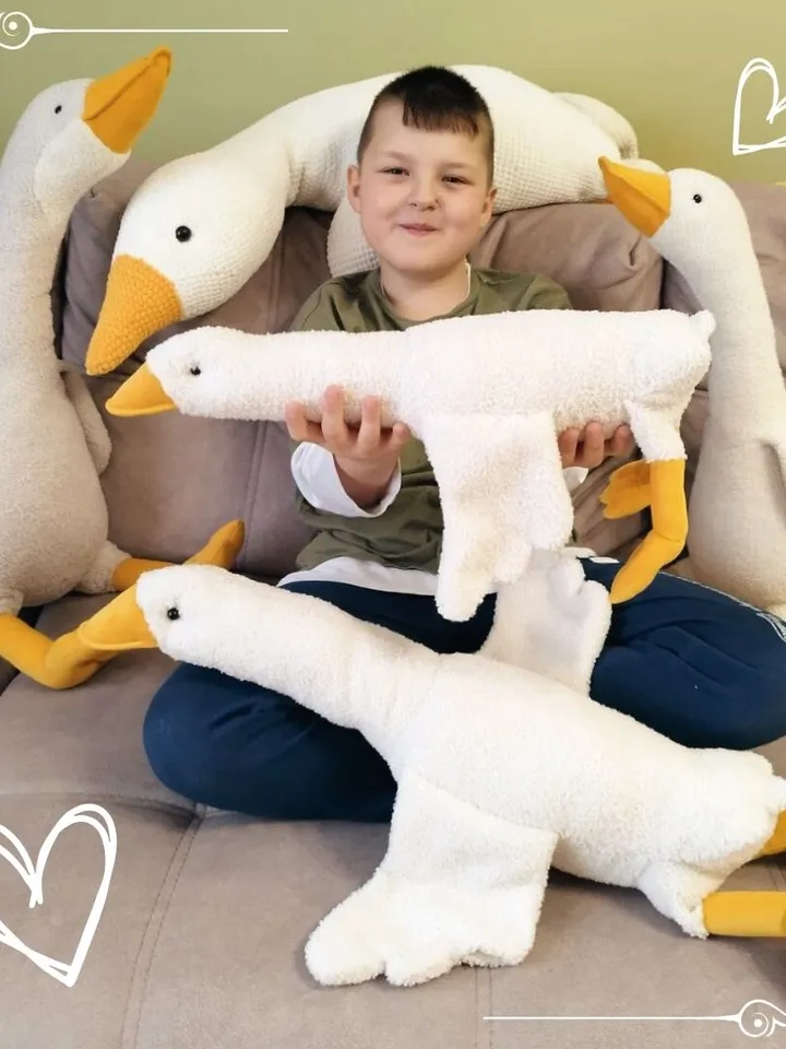 2 Patterns of geese PDF/ Create 2 sizes of Cuddle Geese/ Stuffed toys as a birthday present