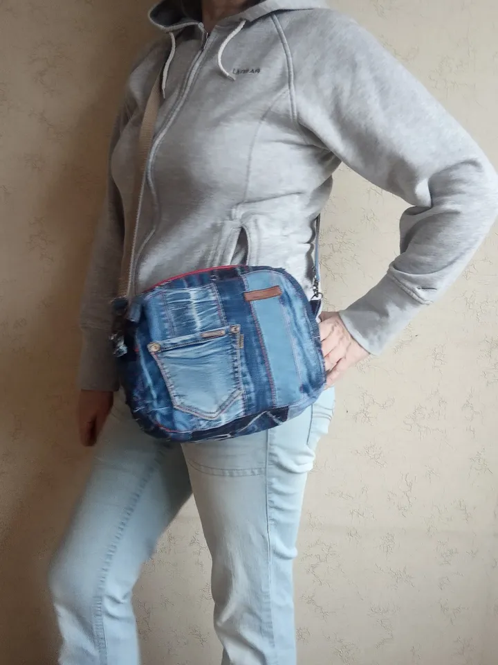 Cute denim crossbody handbag made of denim .Boston Handmade Shoulder Bag