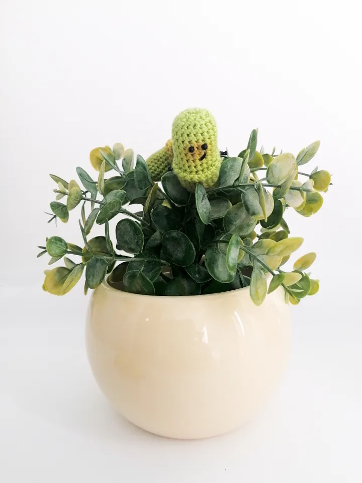 crocheted caterpillar, handmade, pattern PDF