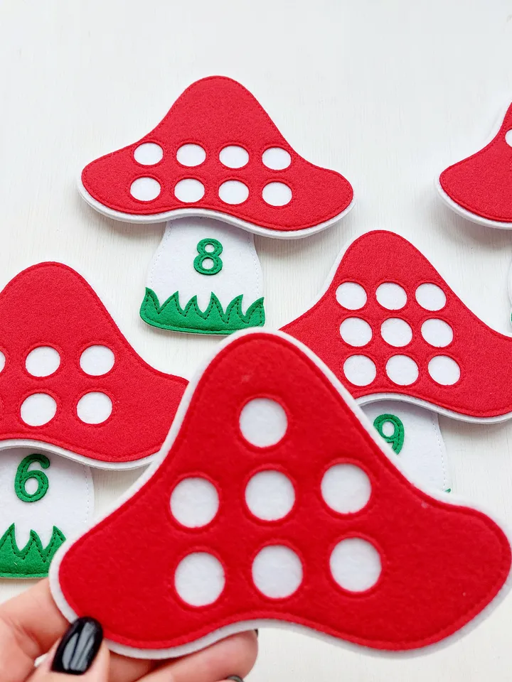 Felt Manual for Teaching Counting "FLY AGARIC COUNTING"