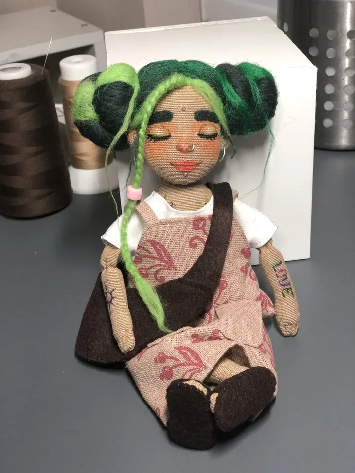 Textile doll Flora Sewing pattern PDF + Video tutorial