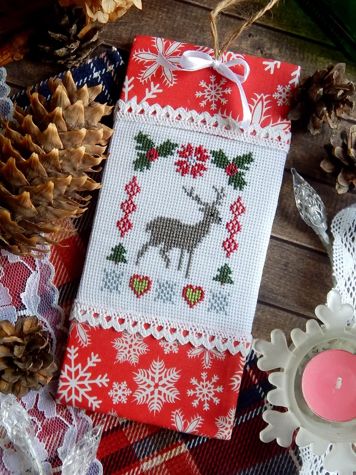 Christmas Deer cross stitch pattern