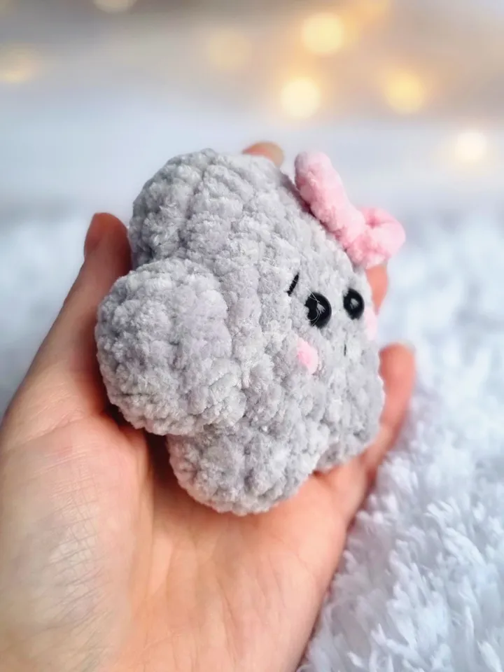Crochet cloud pattern. Amigurumi cloud pattern. Crochet sky pattern. Easy crochet pattern