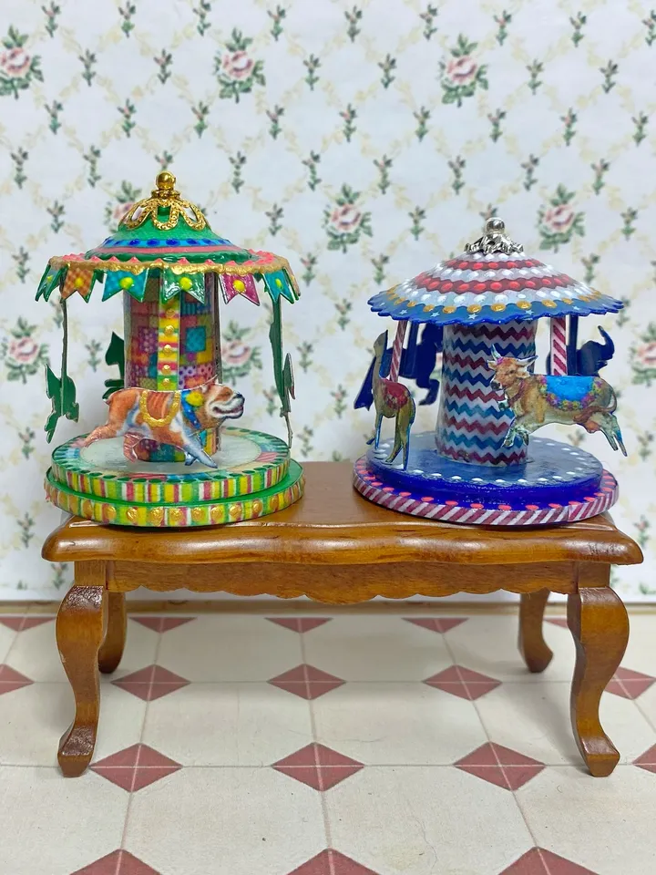 Puppet carousel. Miniature. Dollhouse miniature.1:12.