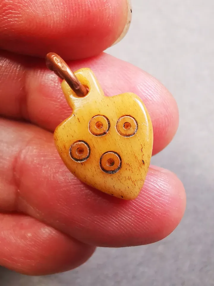 Yak Bone Carved Mantra Dot Mala Pendant,Bead Counter Clip, Prayer Bead Accessories,Gandhanra Tibetan Amulet
