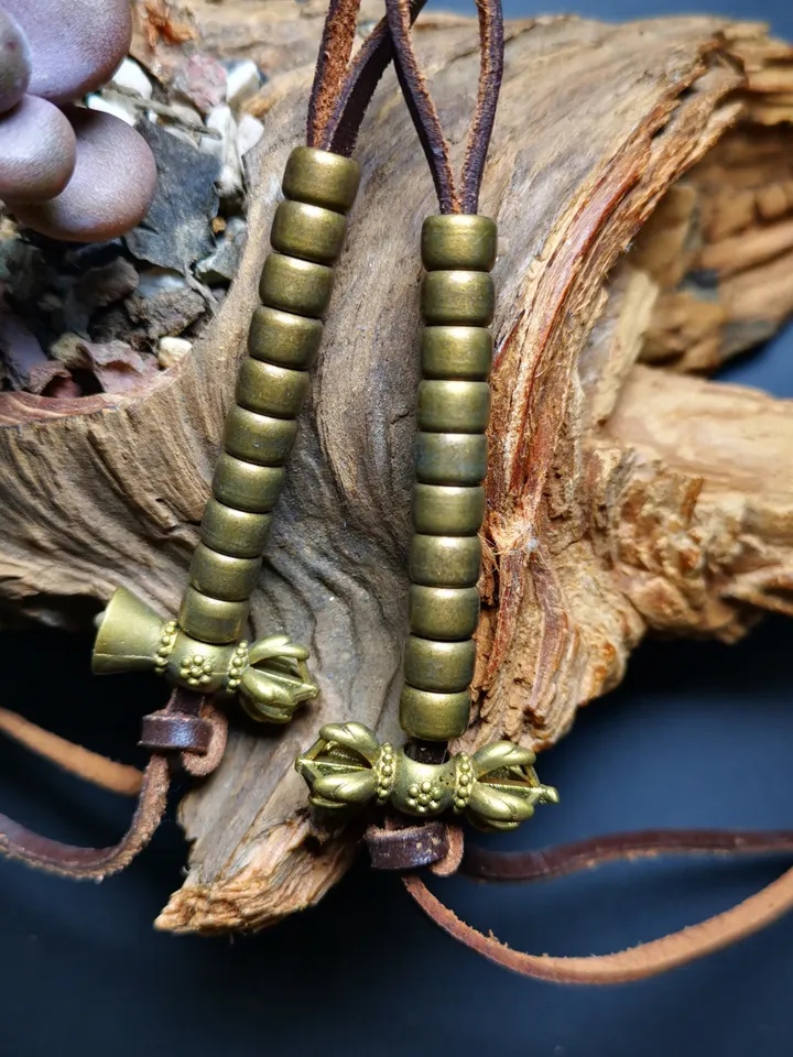 Gandhanra Handmade Tibetan Buddhist Mala Counters,Prayer Bead Counters,Carved with Dorje and Vajra / Kartika and Kila, Made of Brass