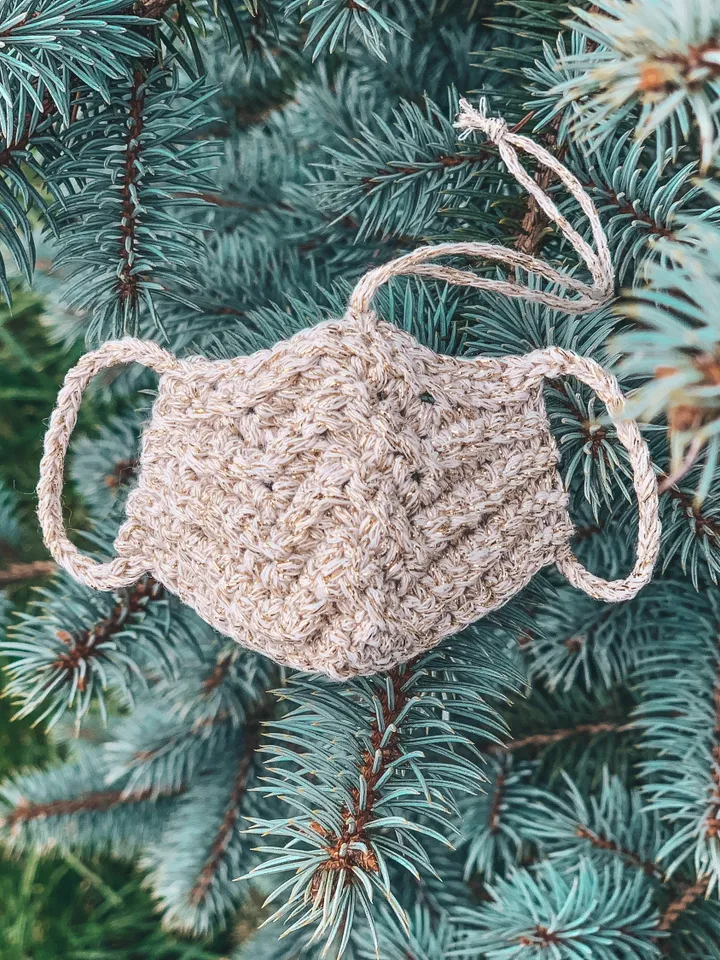 mini crochet mask ornament 2020 pattern PDF, christmas tree decorations 2020, quarantine 2020, hanging decoration digital instant download