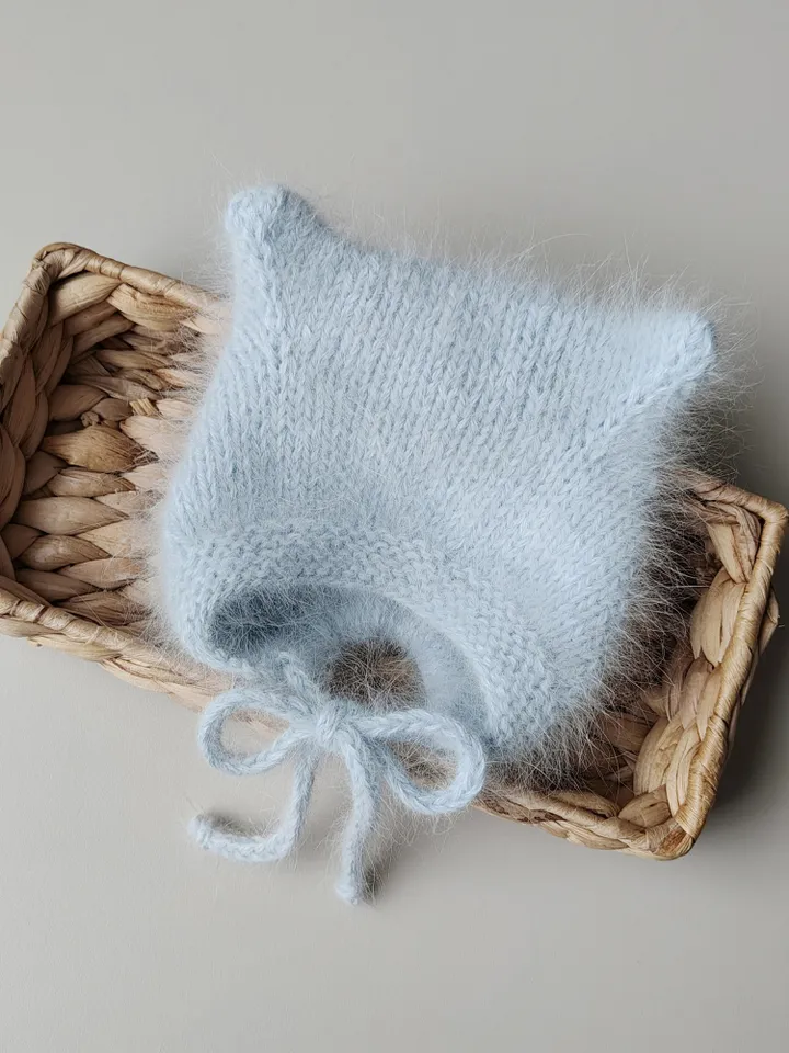 Baby hat - size 0-3 months, knitted hat, kitty hat, baby bonnet