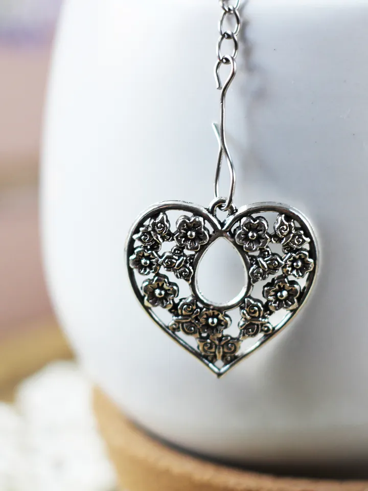 Valentines day tea ball infuser for herbal tea, Tea infuser charm heart, Tea Strainer heart pendant