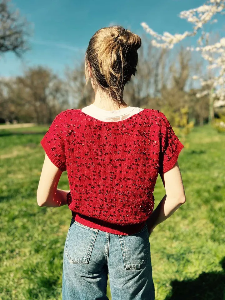 Women's sweater vest