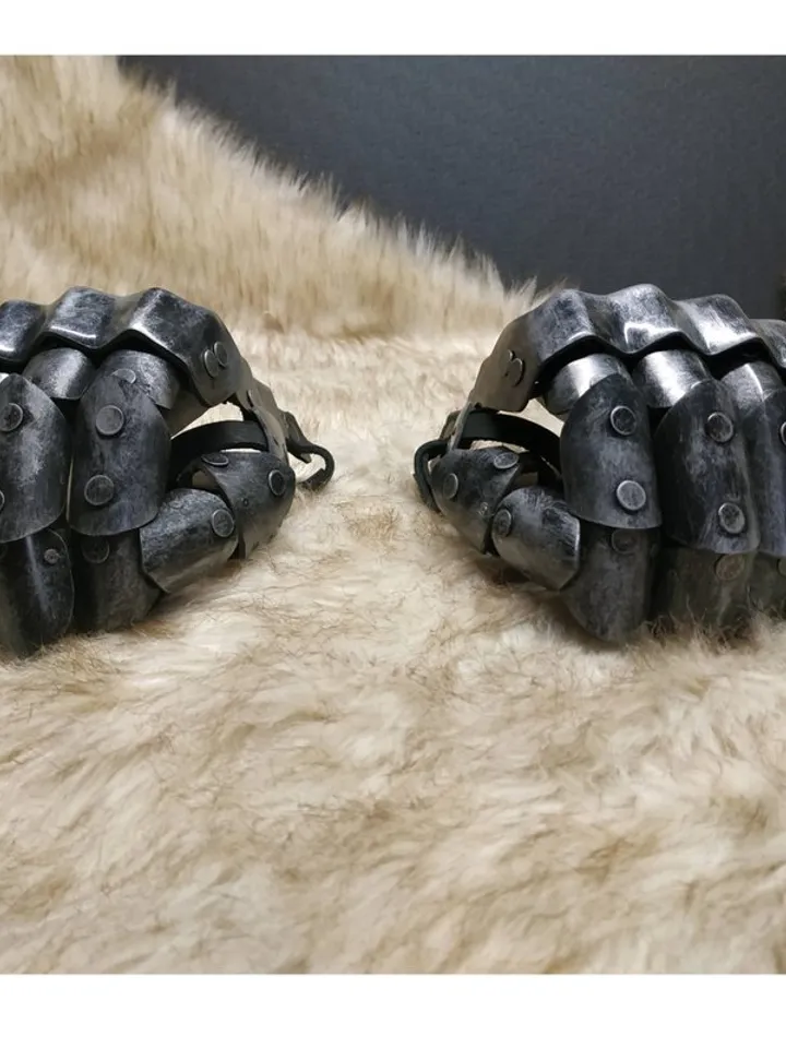 Armor gloves - antique silver - cosplay gloves - cosplay armor - steampunk armor