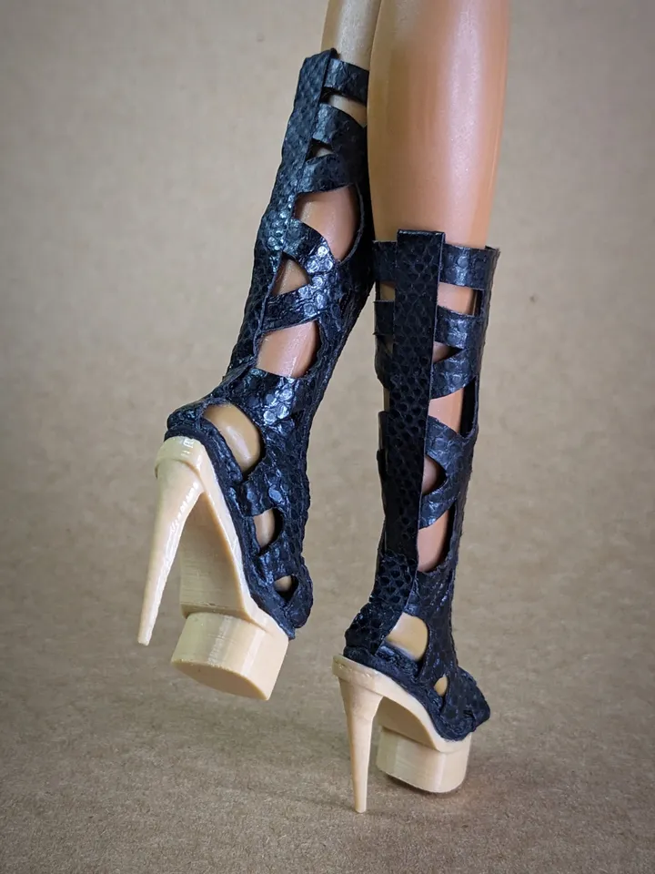 Handmade high heels shoes of genuine snakeskin for 16-inch Fashion Royalty doll (FR16)