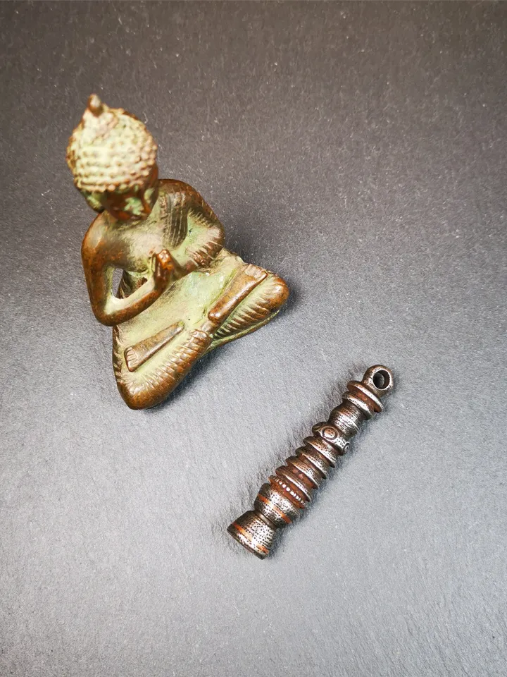 Gandhanra Handmade Tibetan Buddhist Ritual,Stupa,Pagoda,Buddhist Tower Amulet Pendant,Made of Cold Iron