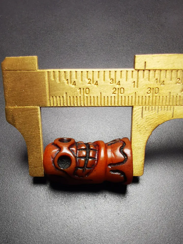Gandhanra Tibetan Amulet,Yak Bone Carved Skull Sītavana Pendant, Hand-carved Skull Pendant for Prayer Bead/Necklace