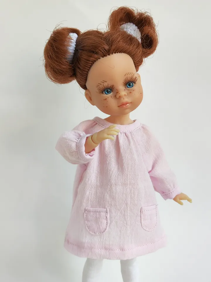 PDF sewing pattern for mini Paola Reina dolls.