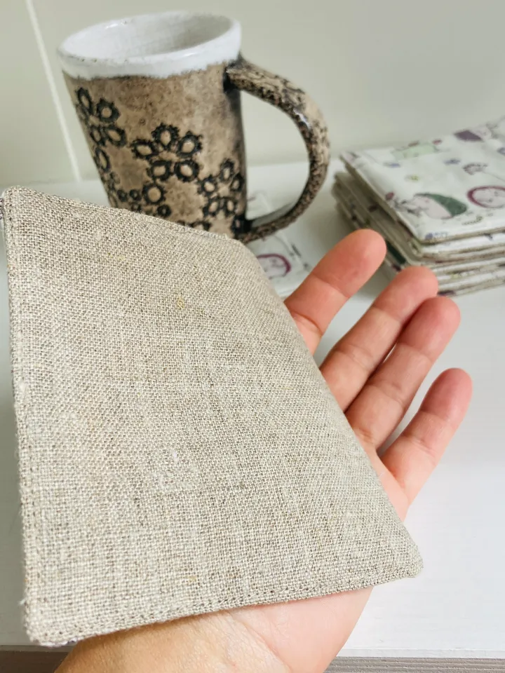 Coasters with Hedgehogs Set of 4 Linen-cotton coasters 4.5'' x 4.5''