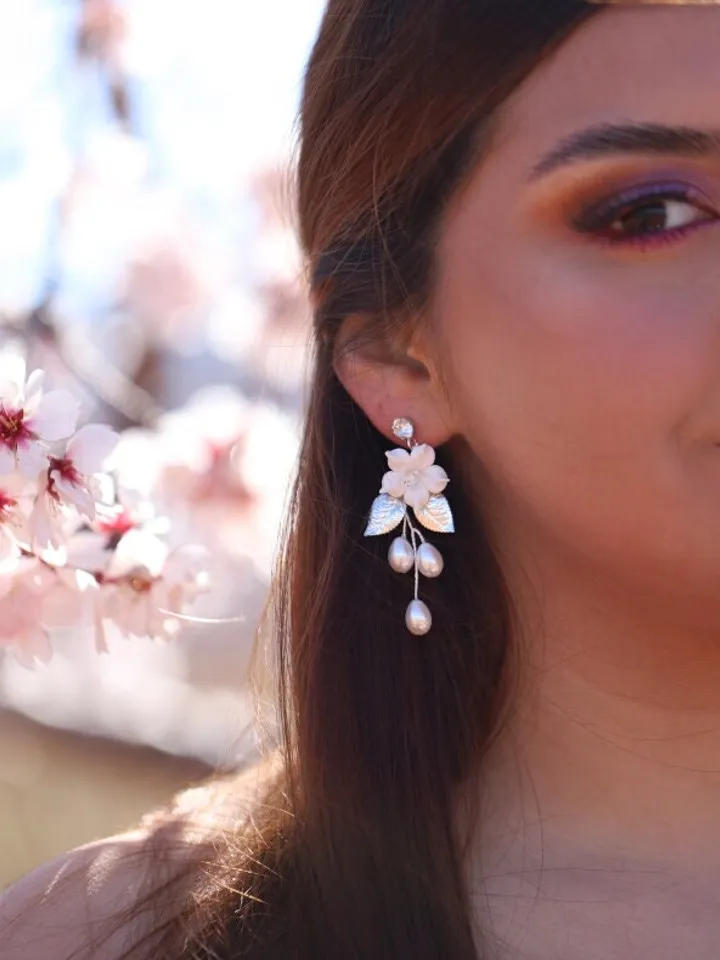 Boho Wedding Earrings for brides, Delicate Porcelain Flowers Bridal Earrings, Silver Leaf Floral Wedding Earrings, Pearl Wedding Earrings,