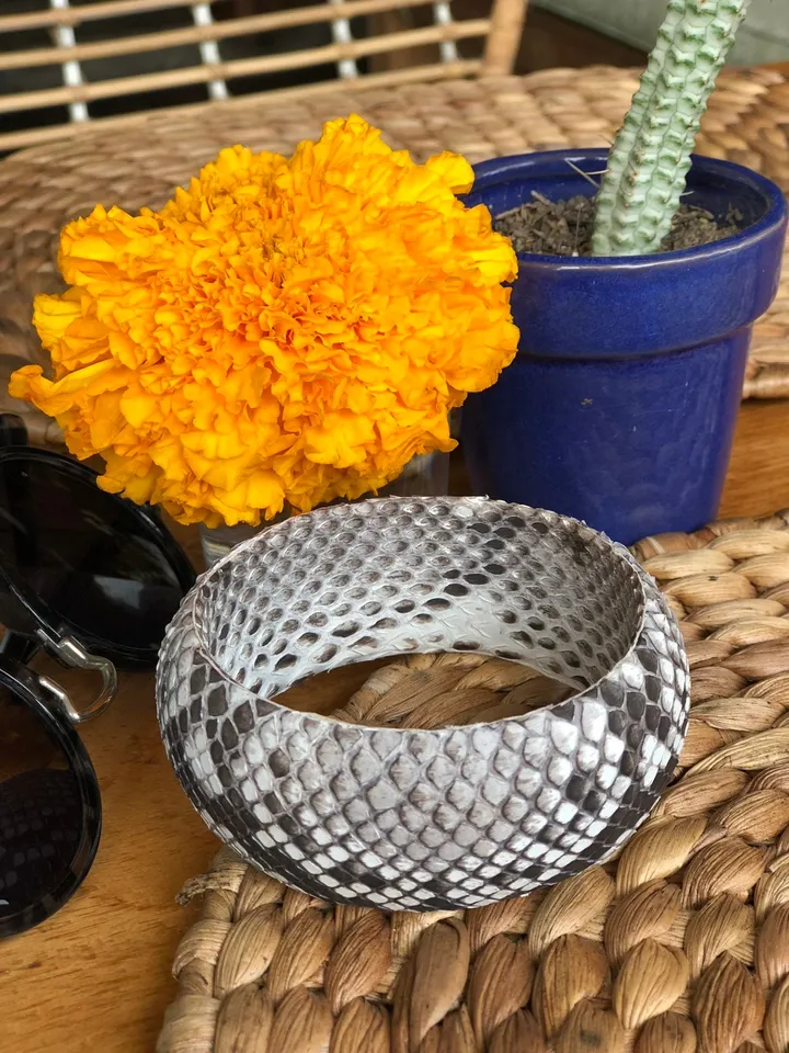 FAST SHIPPING Genuine python skin round bracelet, pythonskin leather bracelet, bangle gray leather bracelet, wide bracelet python