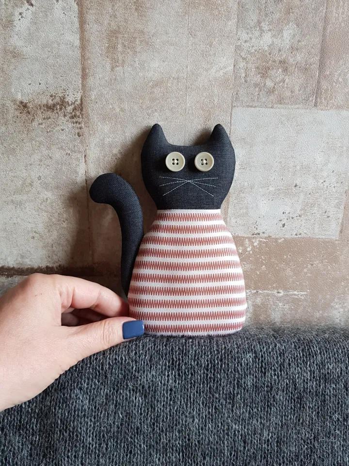 Cat sewing pattern PDF, tutorial in english, Halloween doll Pattern, Stuffed animal diy