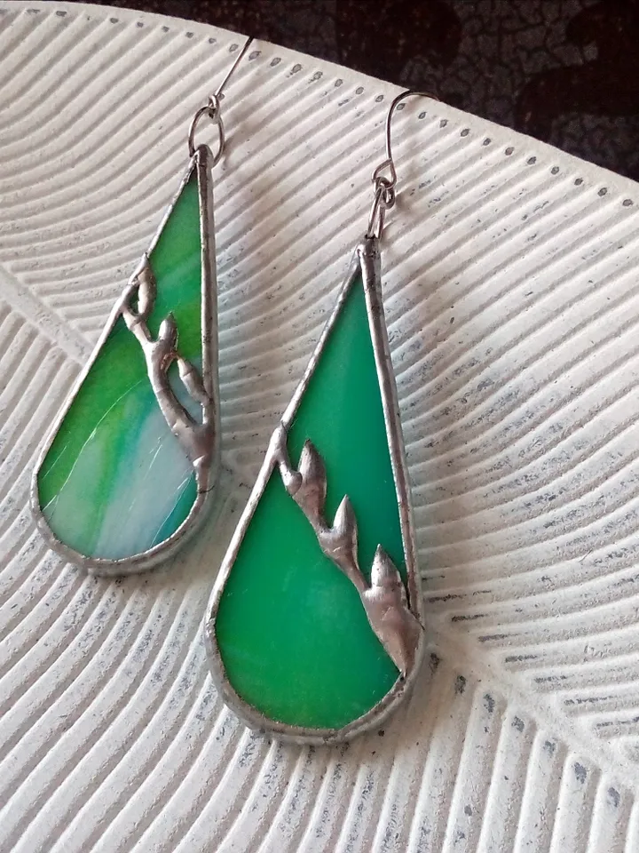 Green glass earrings, Dangle earrings, stained glass earrings, leaf drop earrings, simple stained glass