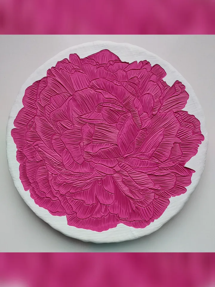 Peony. Paint сarving. Diameter is 21 cm