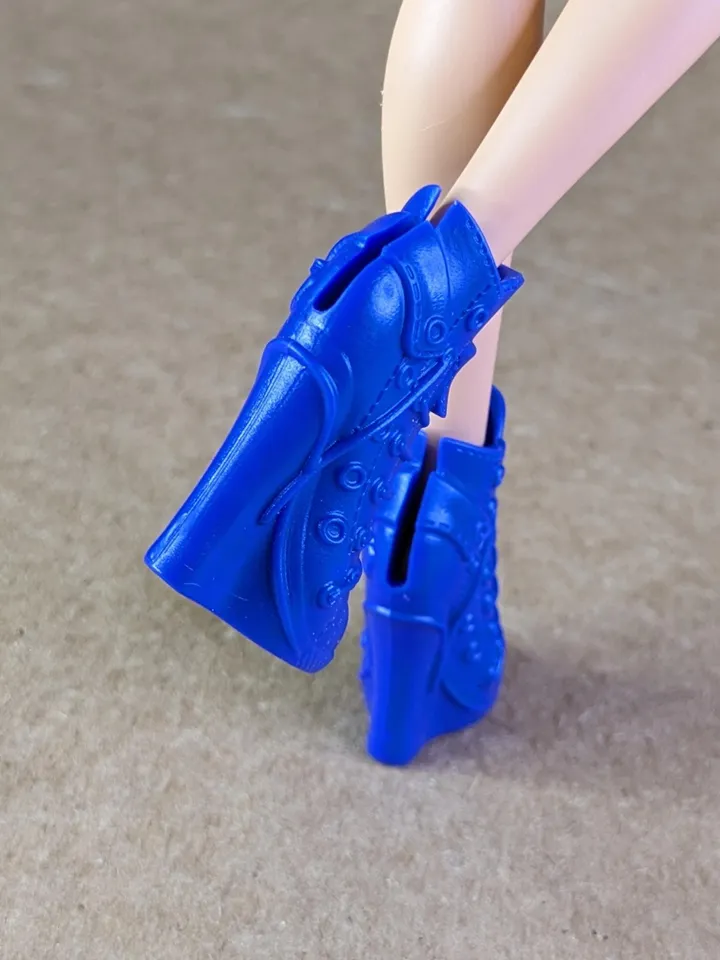 Purple wedge heel boots for 11 inch female dolls (MH g1, g2 or EAH)