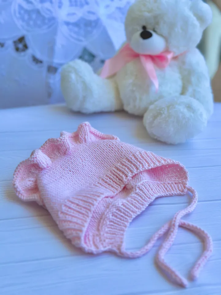 EASY PDF Newborn Bonnet with a Ruffle Seamless Knitting Pattern – Comfort for Your Newborn with video ENG