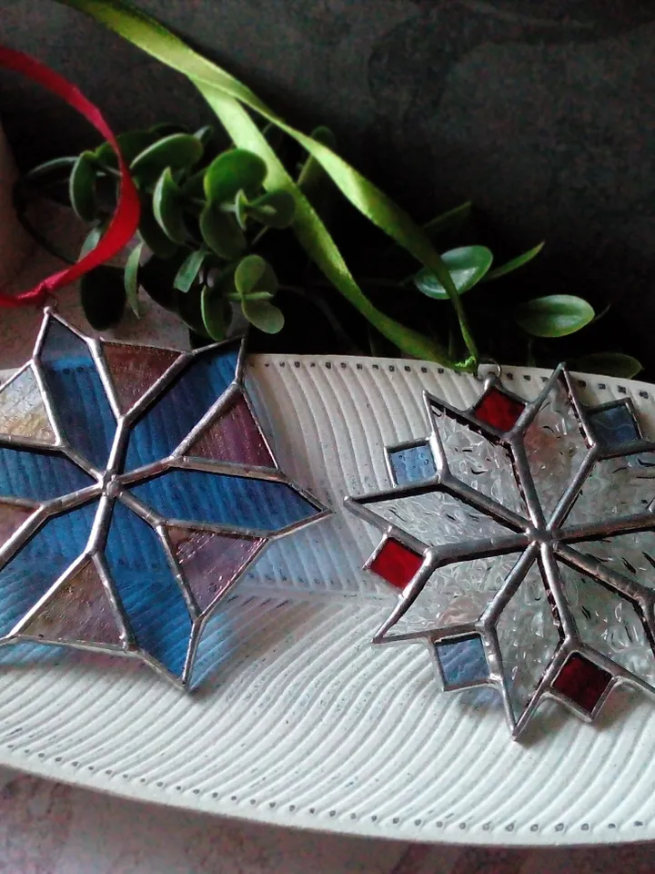 Set of 2 snowflake suncatchers, christmas ornaments, simple stained glass, Christmas decorations, Xmas tree star