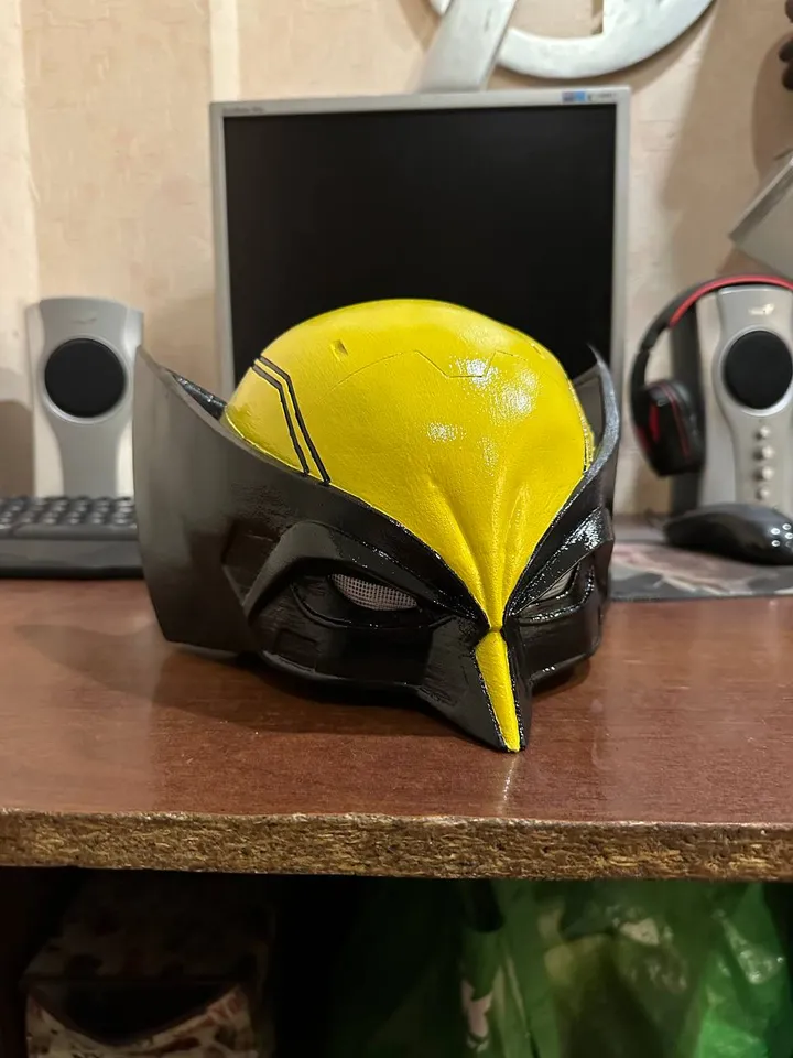 Wolverine Helmet / Wolverine Mask